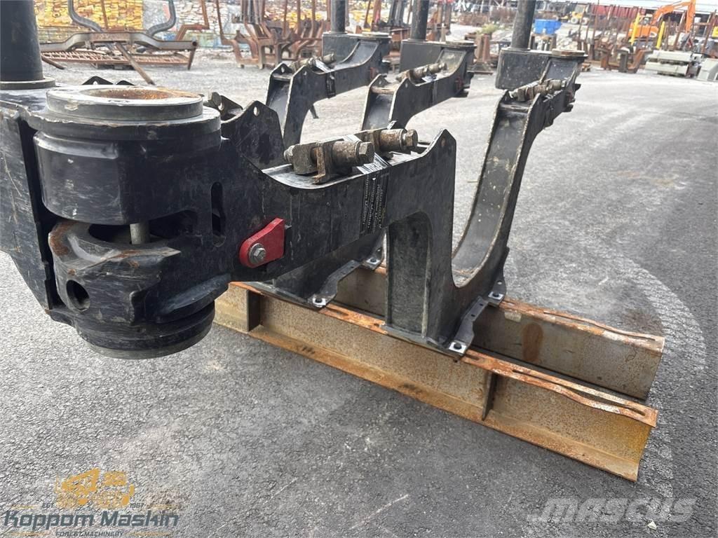 Komatsu 855 Egyéb tartozékok