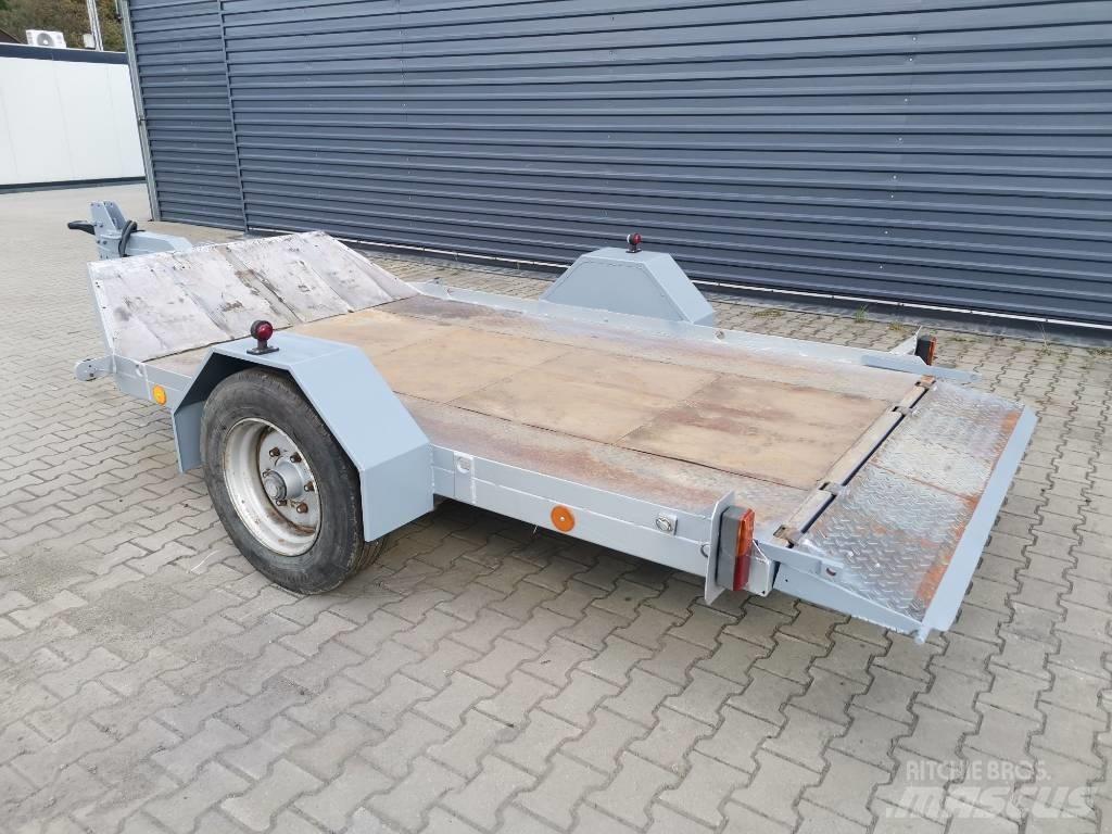  MOSS NUNE 38 Pótkocsi alváz