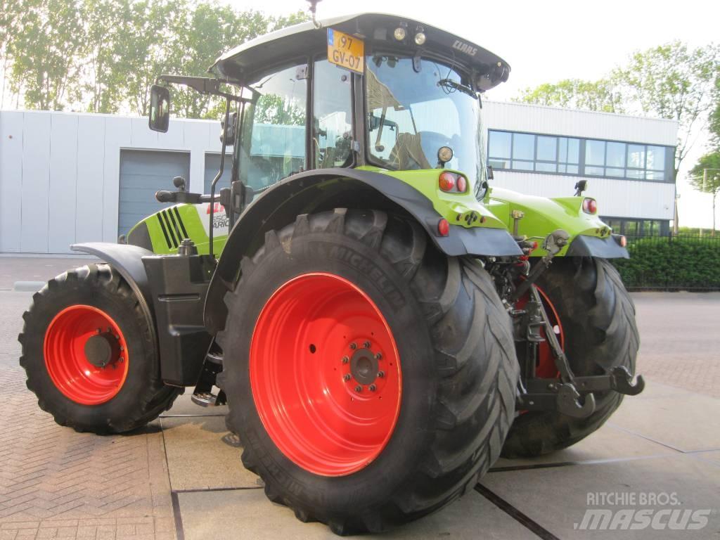 CLAAS Arion 650 CIS Traktorok