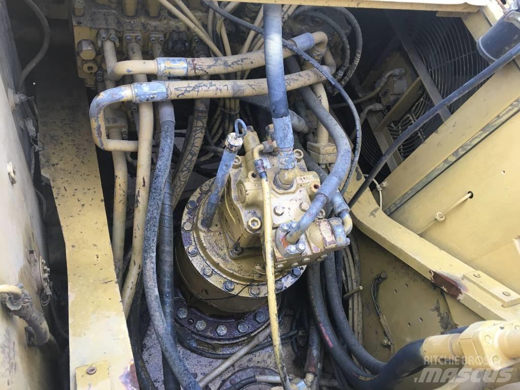 CAT 330 C Lánctalpas kotrók