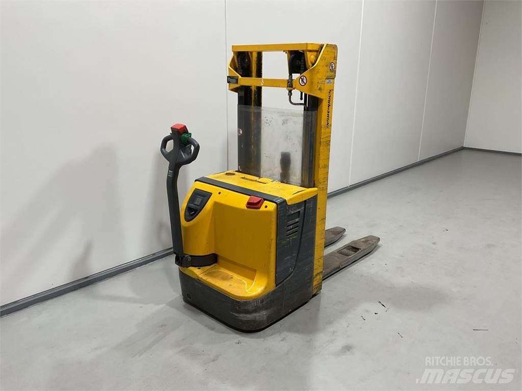 Jungheinrich EJC12 Elektromos gyalogkíséretű targoncák