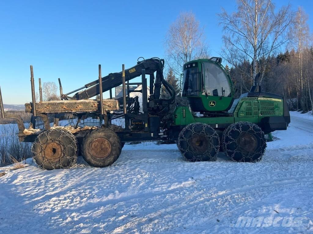 John Deere 1110G Fakitermelő-kihordók