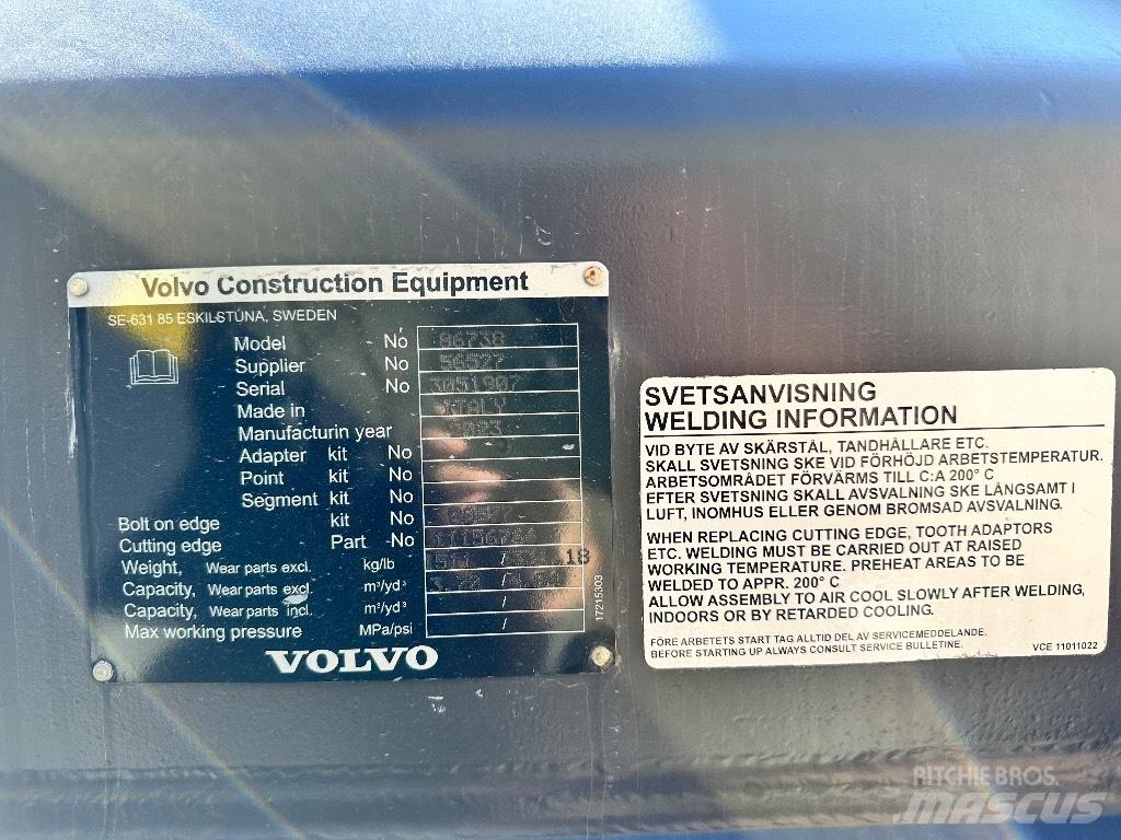 Volvo L110H 2024 Gumikerekes homlokrakodók