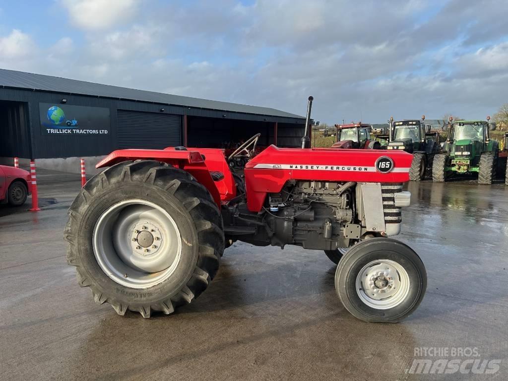 Massey Ferguson 165 Traktorok