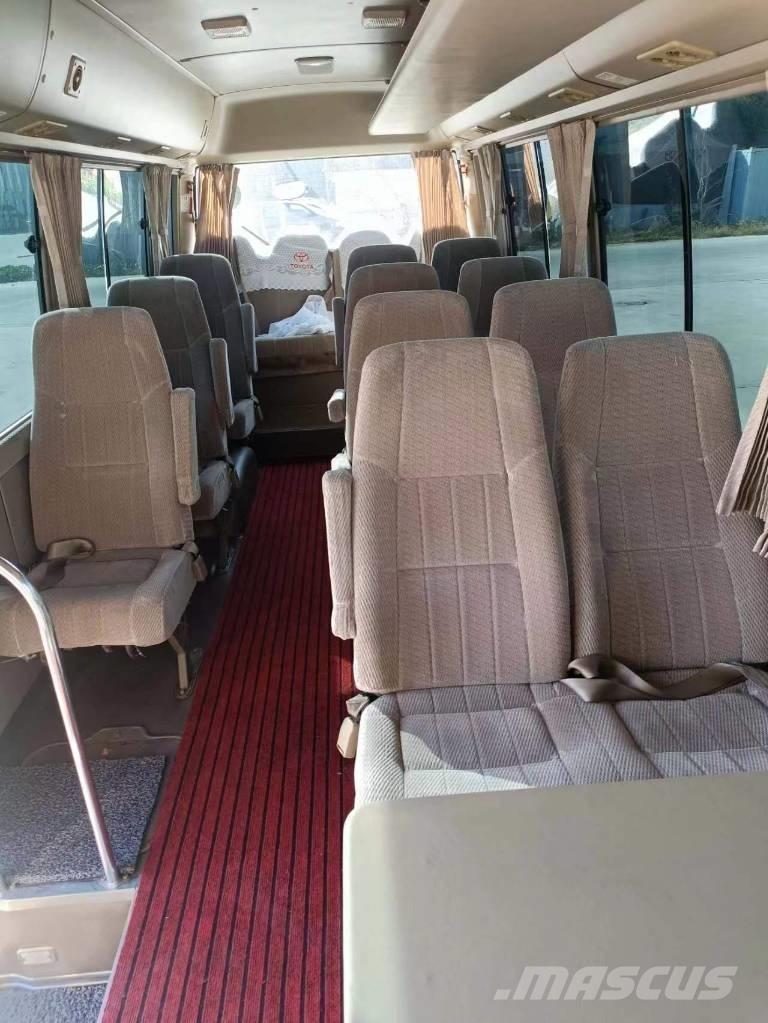 Toyota Coaster Bus Mini buszok