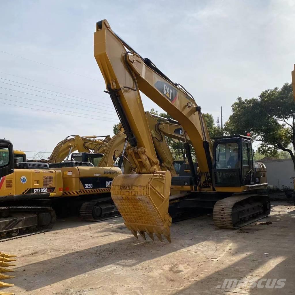 CAT 330 Lánctalpas kotrók