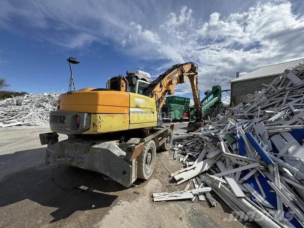 Liebherr A316 Li Speciális kotrók