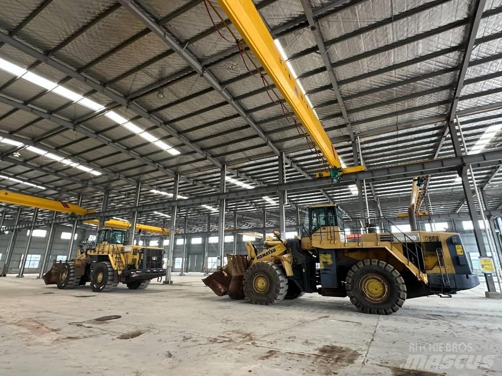 Komatsu WA 600 Gumikerekes homlokrakodók