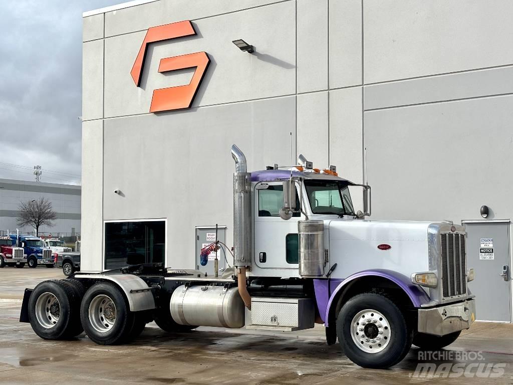 Peterbilt 388 Nyergesvontatók