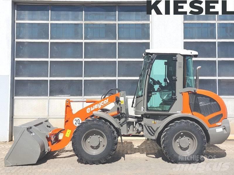 Atlas AR 420 Gumikerekes homlokrakodók