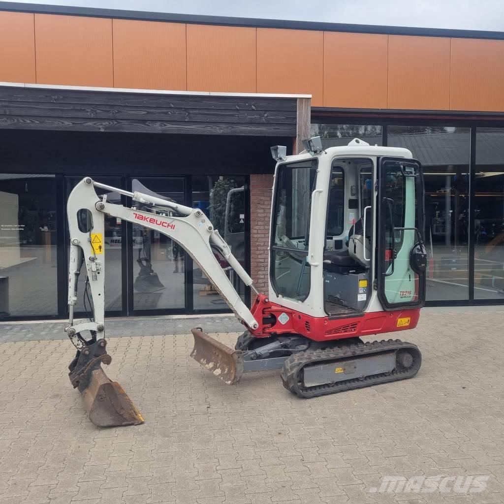 Takeuchi TB 216 Mini kotrók < 7t