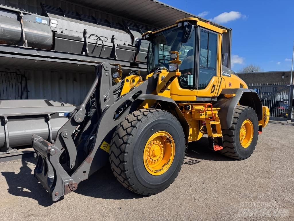 Volvo L 90 H Gumikerekes homlokrakodók