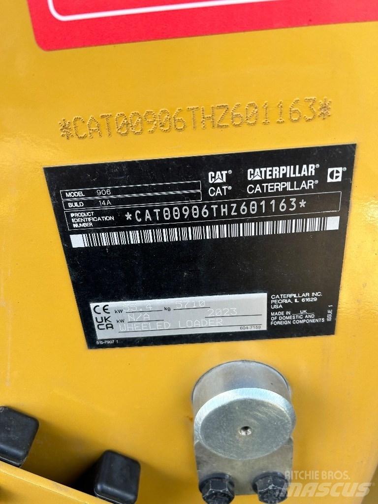 CAT 906 Gumikerekes homlokrakodók