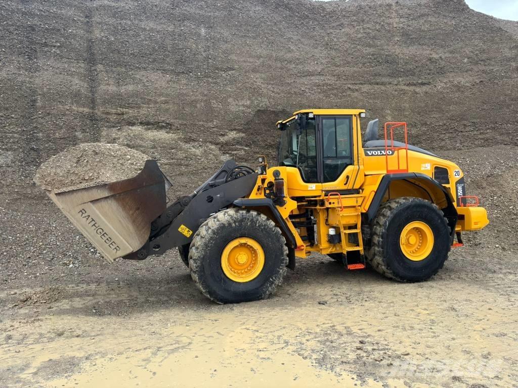 Volvo Radlader L150H Gumikerekes homlokrakodók
