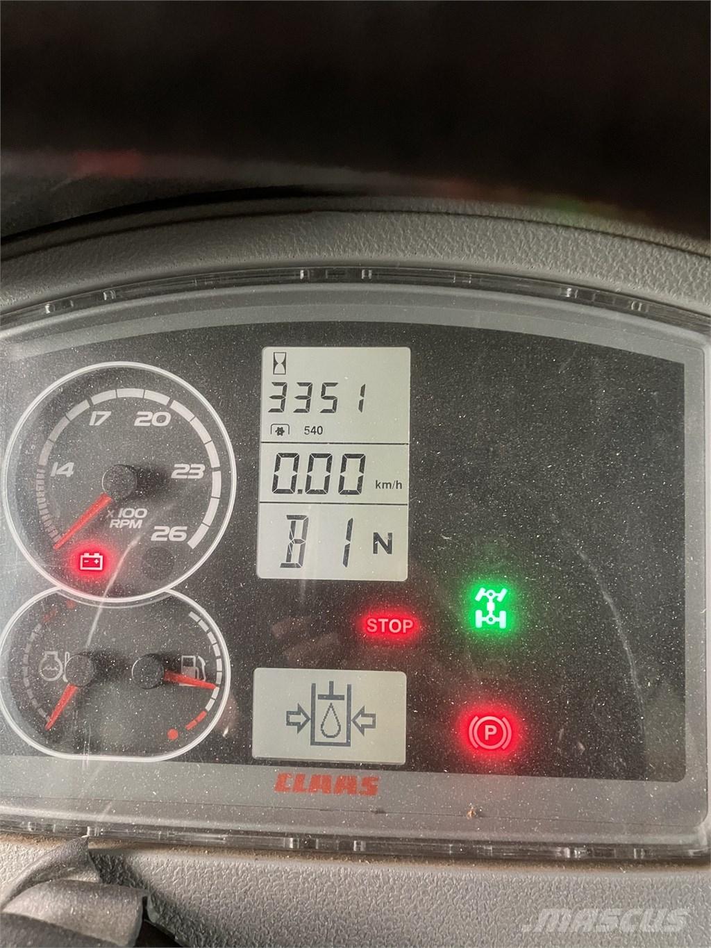 CLAAS Arion 410 Traktorok