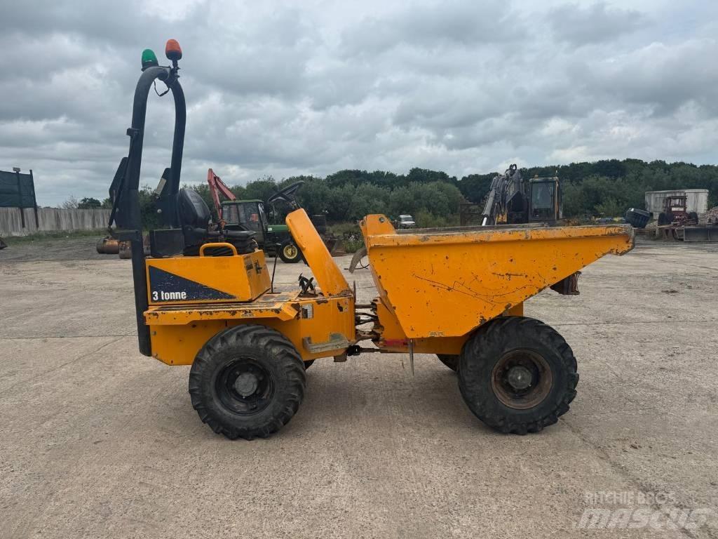 Thwaites 3 tonne Mezei dömperek