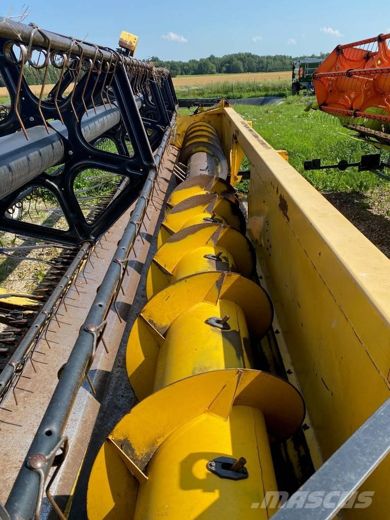 New Holland CX 8070 Kombájnok