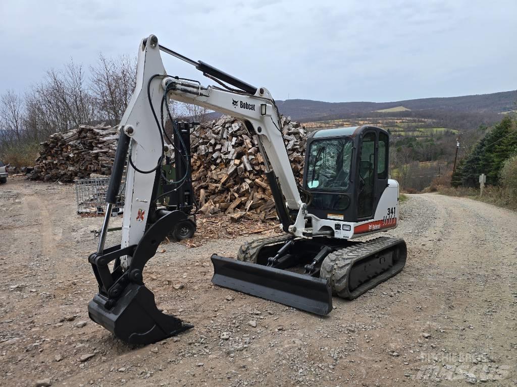 Bobcat 341 G Mini kotrók < 7t