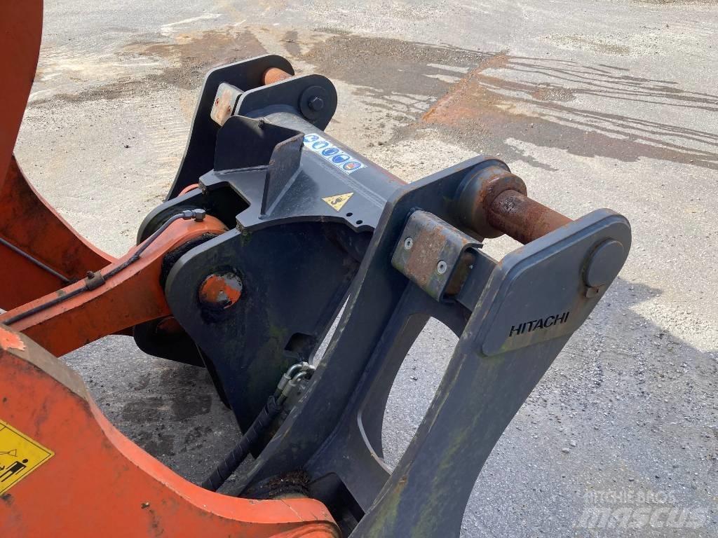 Hitachi ZW 310-6 Gumikerekes homlokrakodók