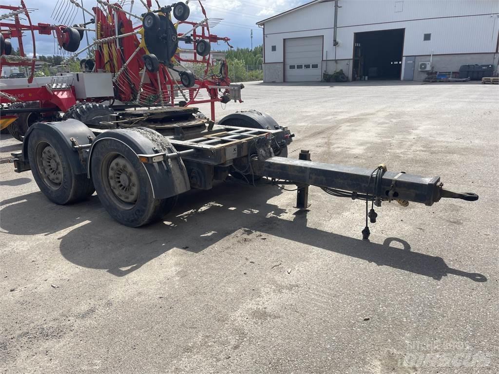 Kässbohrer TD18 Dolly trailer