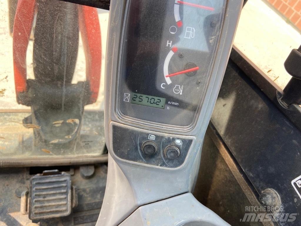 Kubota U 27-4 Mini kotrók < 7t