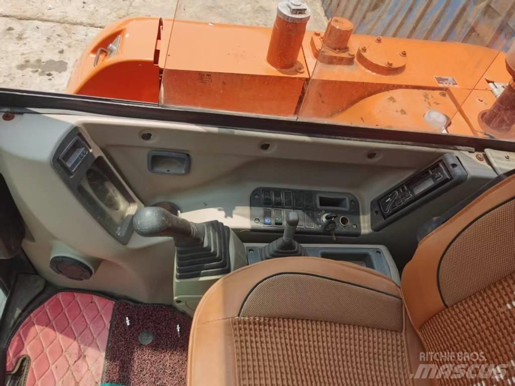 Doosan DH 60-7 Mini kotrók < 7t
