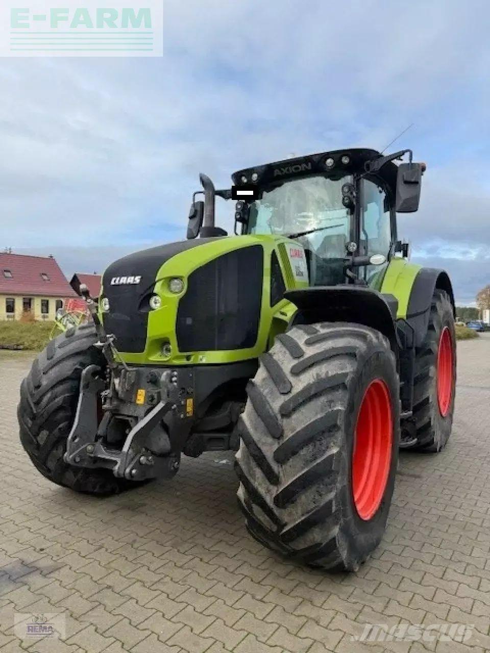 CLAAS axion 930 Traktorok