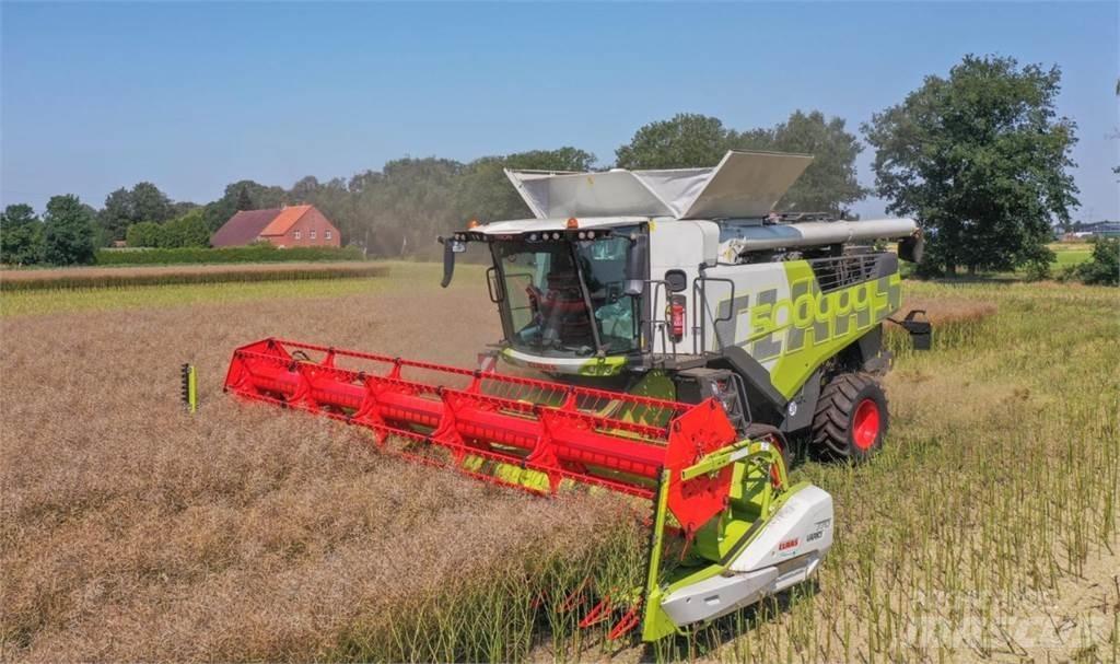 CLAAS Trion 730 TT Kombájnok