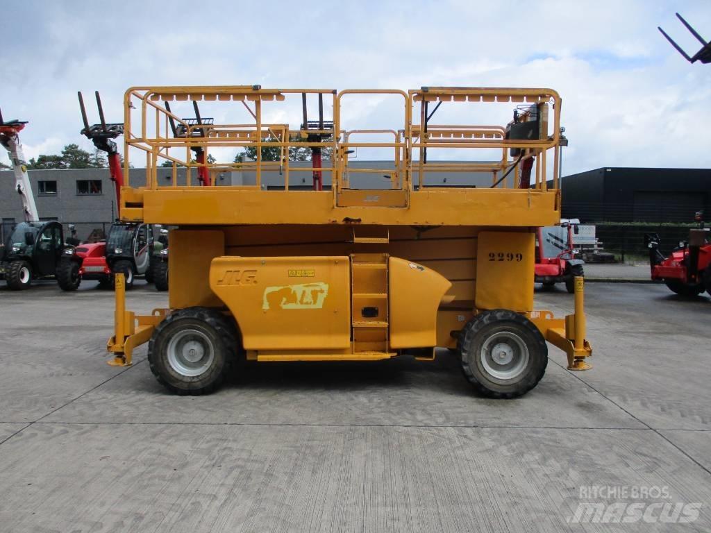 JLG 4394RT (337) Ollós emelők