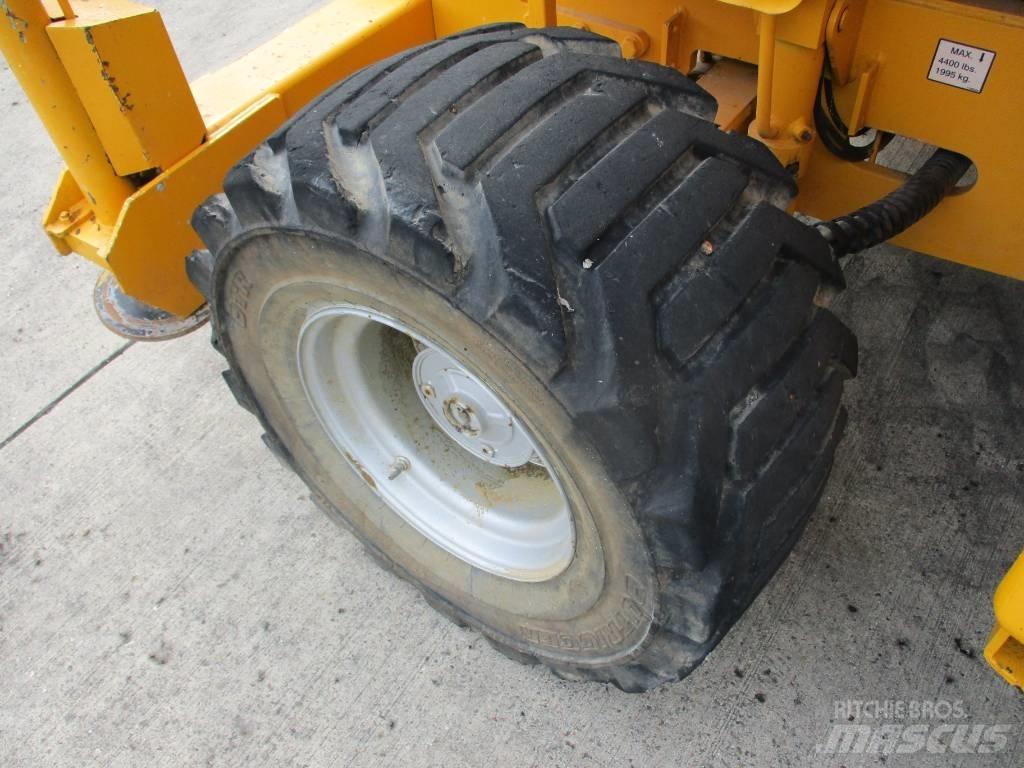 JLG 4394RT (337) Ollós emelők