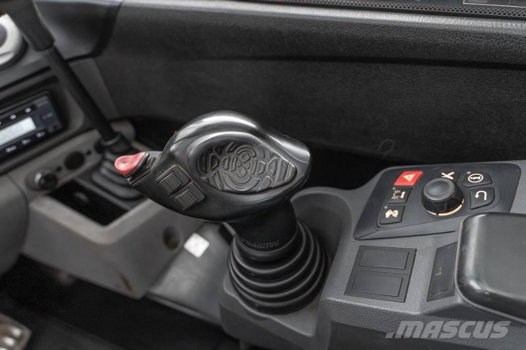 Manitou MLT 630 Teleszkópos rakodók