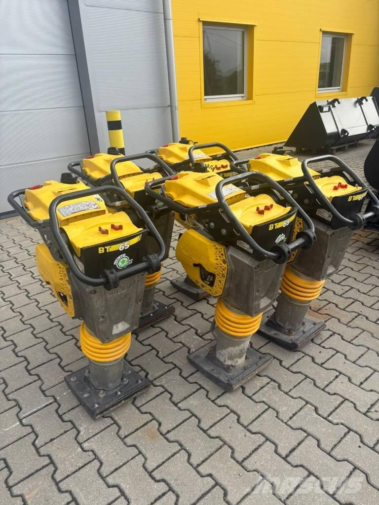 Bomag BT 65 Vibrátorok