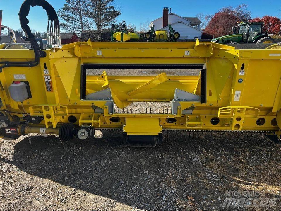 John Deere 649 Egyéb szálastakarmányozási gépek