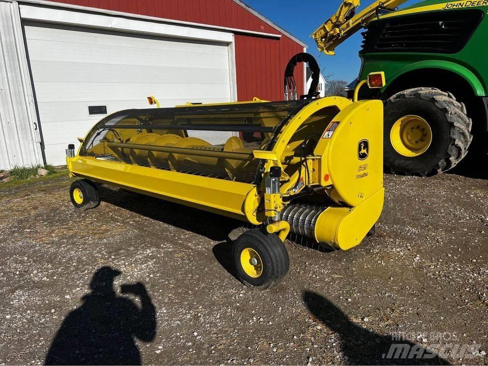 John Deere 649 Egyéb szálastakarmányozási gépek