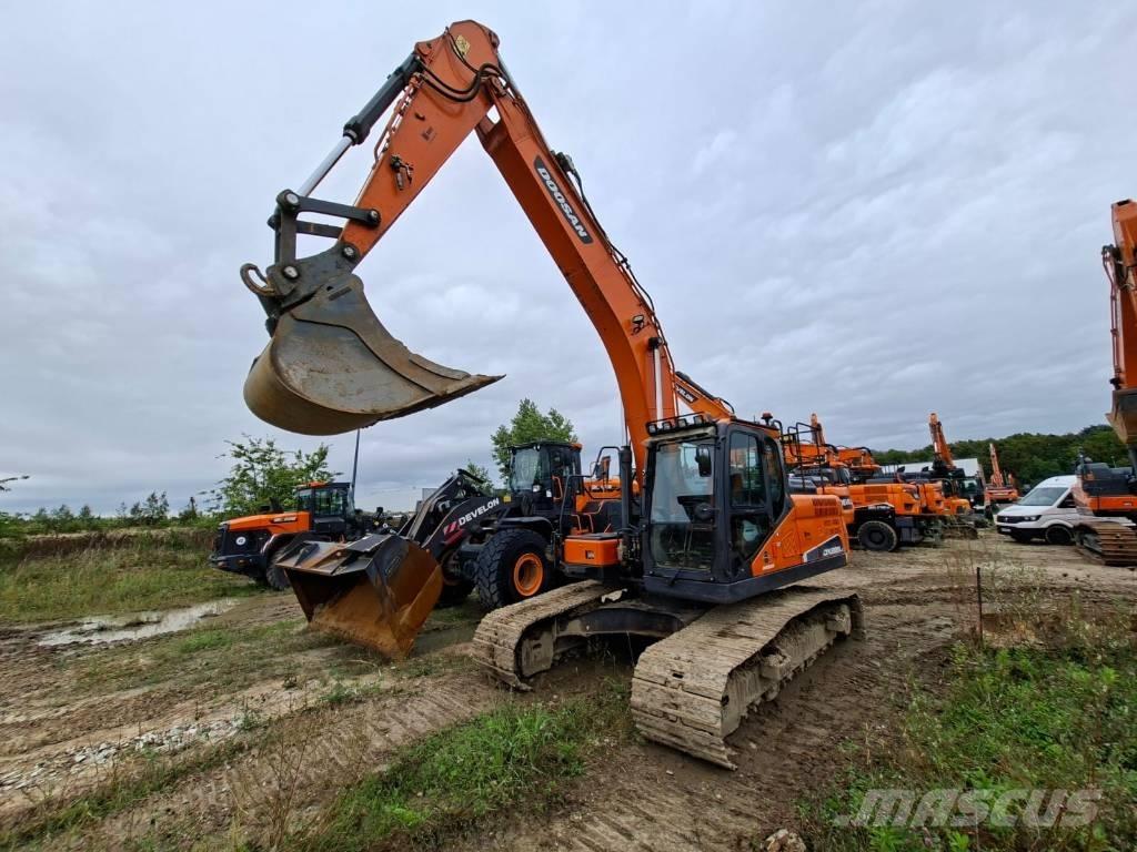Doosan DX 225 LC-5 Lánctalpas kotrók