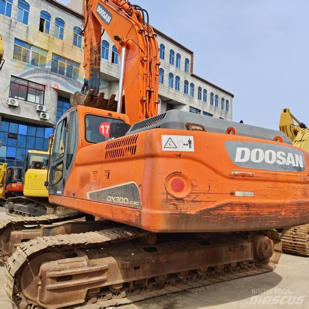 Doosan DX300LC Lánctalpas kotrók