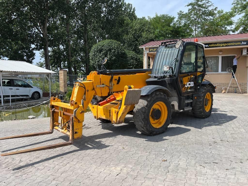 JCB 540-140 Teleszkópos rakodók