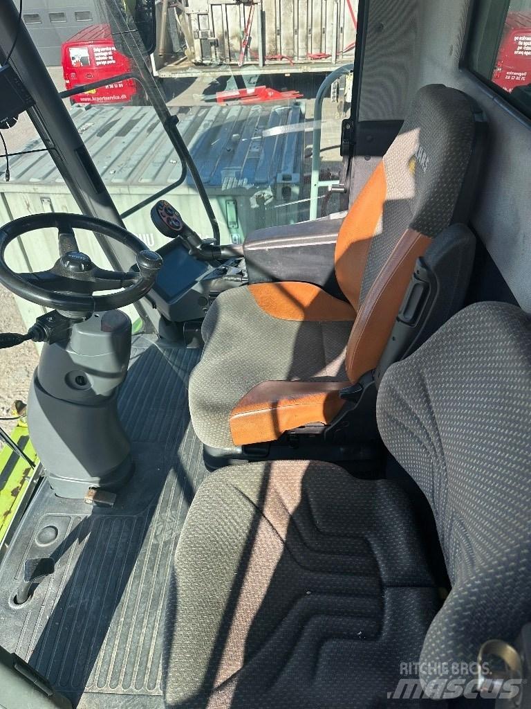 CLAAS Lexion 560 Kombájnok