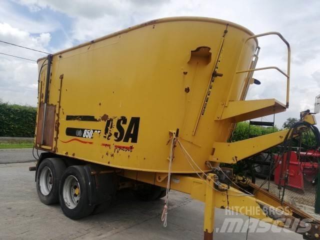  USA 850CF Takarmánykeverők