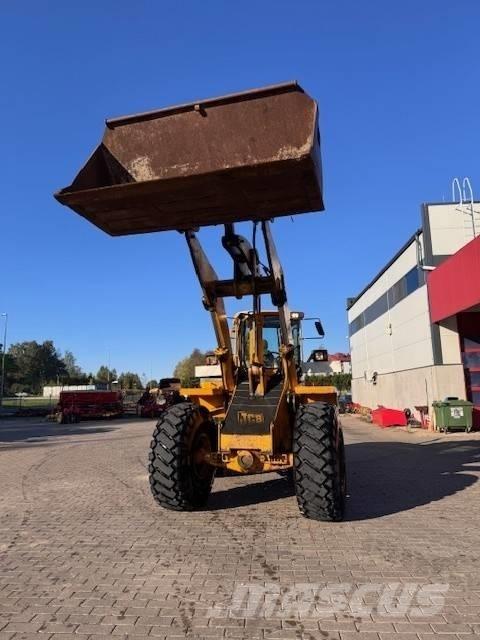 JCB 456 B Gumikerekes homlokrakodók