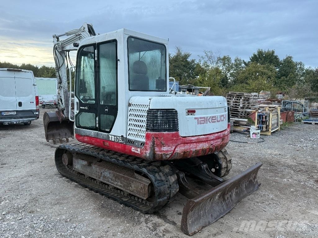Takeuchi TB 175 Közepes (midi) kotrók 7 t - 12 t