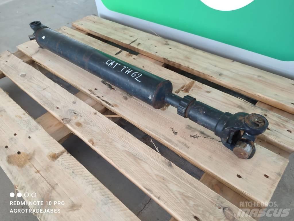 CAT TH63 drive shaft Tengelyek