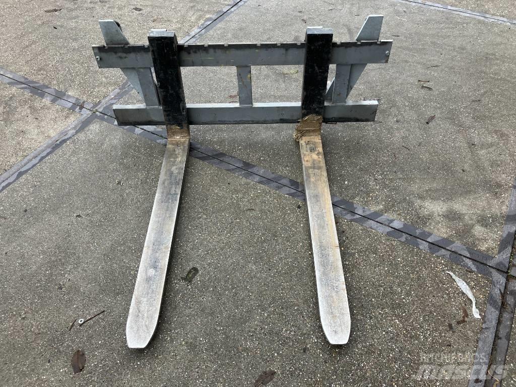 Hemach Palletvorken Homlokrakodó tartozékok