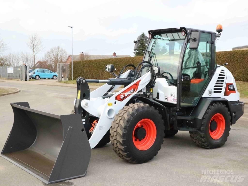 Bobcat L 95 Gumikerekes homlokrakodók