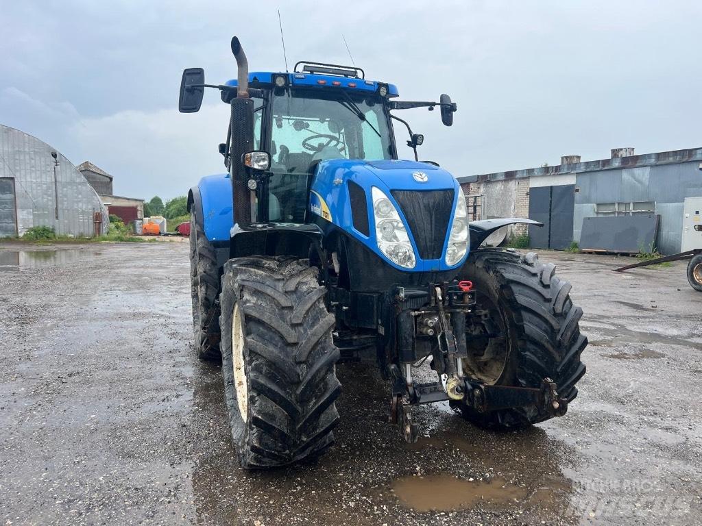 New Holland T 7070 Traktorok