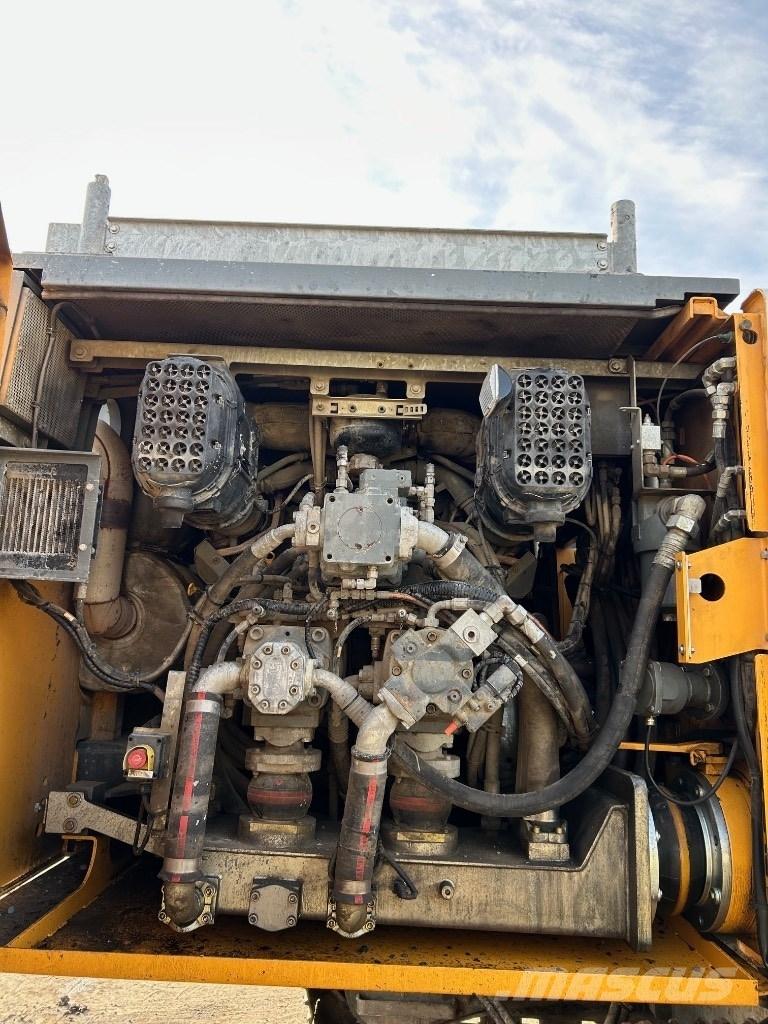 Liebherr LRB 125 Vibrátoros cölöpverő