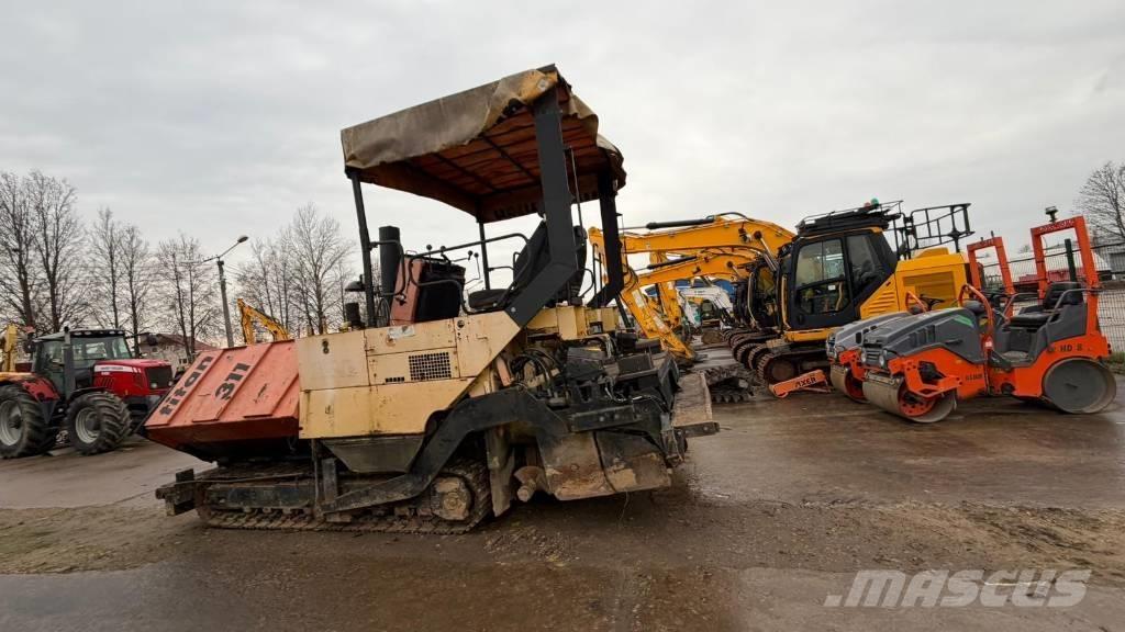 ABG Titan 311 Aszfalt terítõ gépek