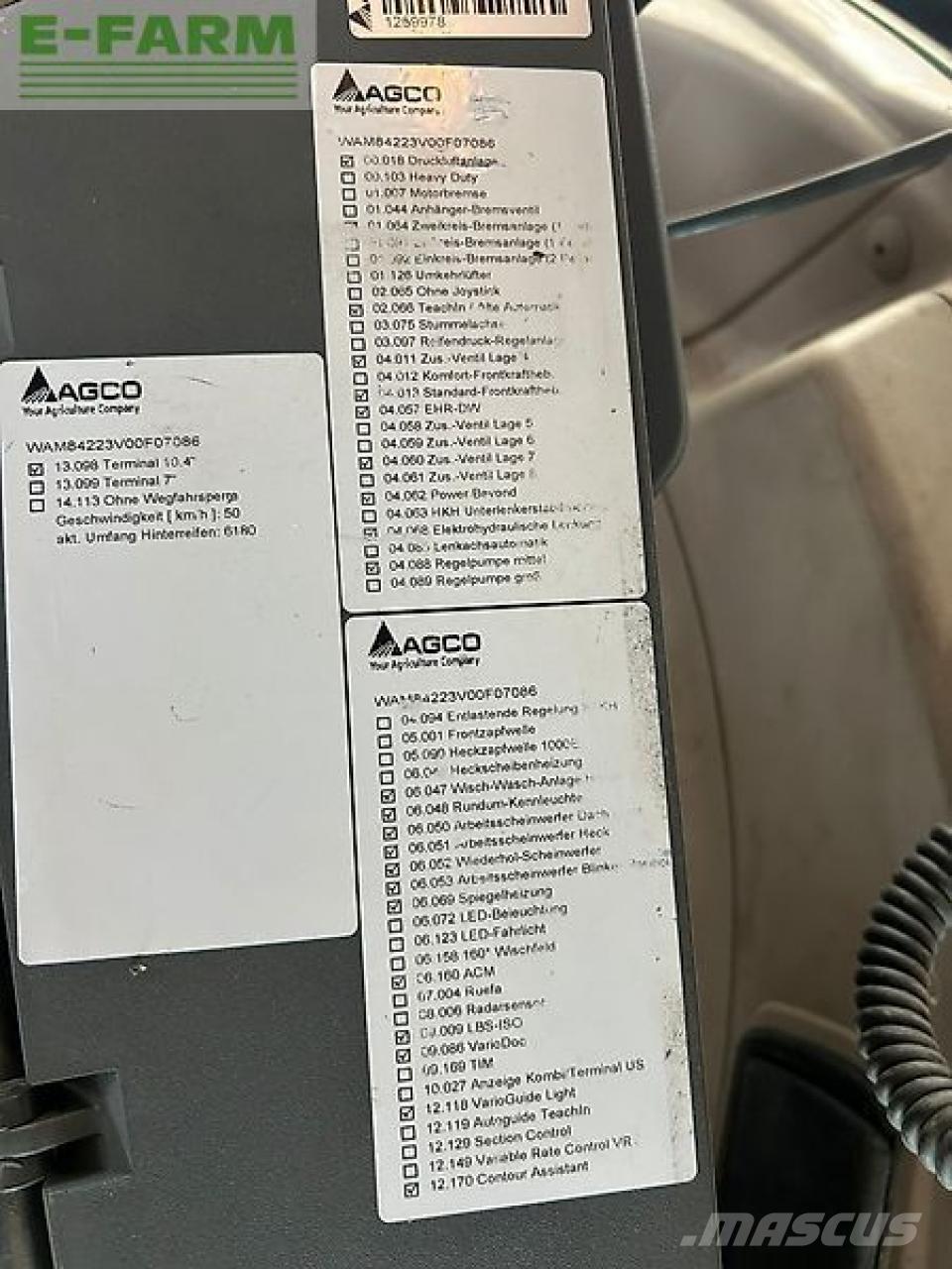 Fendt 828 vario Traktorok