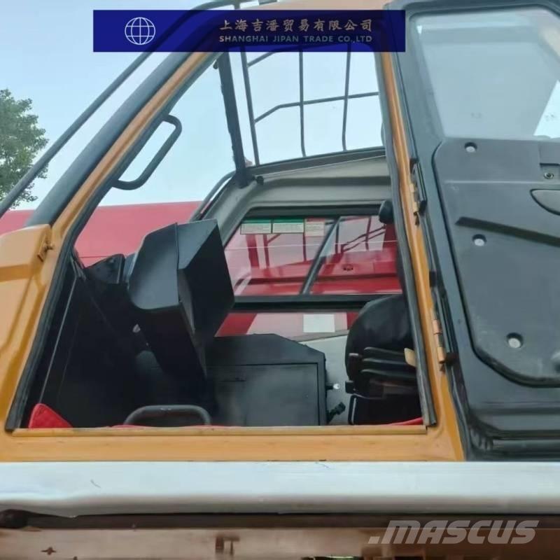 Sany STC 800 Terepdaruk