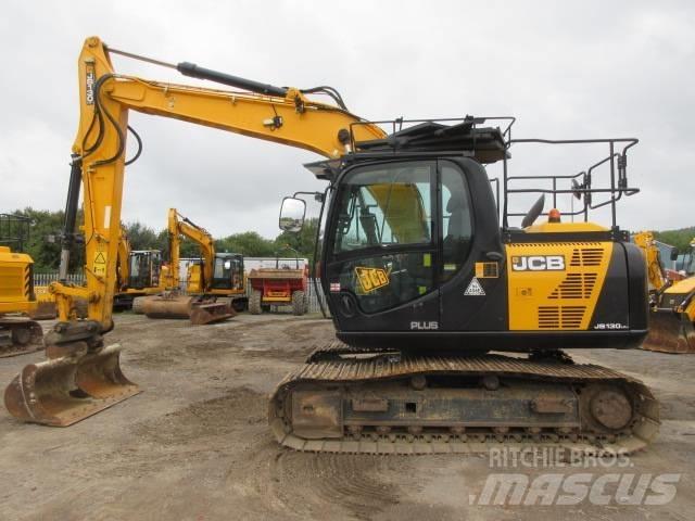 JCB JS130LC Plus+ Lánctalpas kotrók